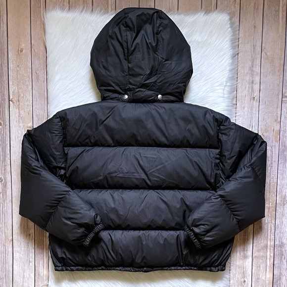 The North Face Women’s 71 Sierra Down Short Black Jacket - Picture 5 of 8